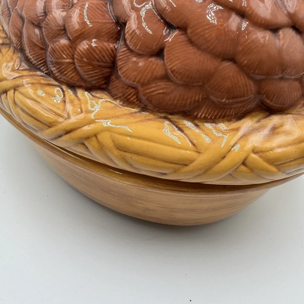 Vtg Ceramic Chicken Hen on Nest Trinket Candy Dish‎ Lid MCM Cottage Core Granny